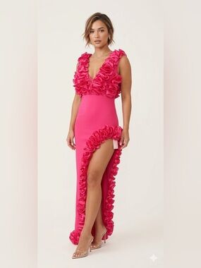NWT Micas Hot Pink Ruffle Gown 💕 Size Large Slit Maxi Dress
